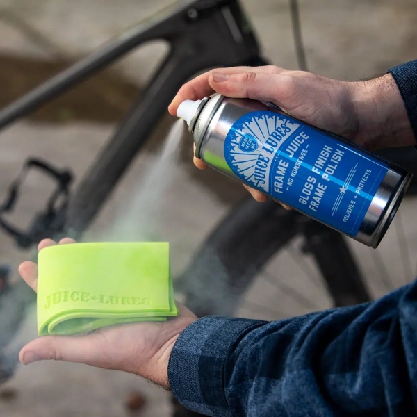 Поліроль JUICE LUBES Frame Juice - Gloss Finish Frame Polish 400ml - фото 1